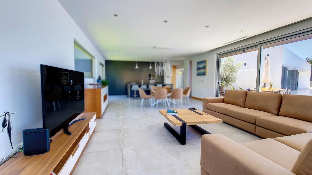 Villa Blue Horizon By Lovelystay Tabua  Dış mekan fotoğraf